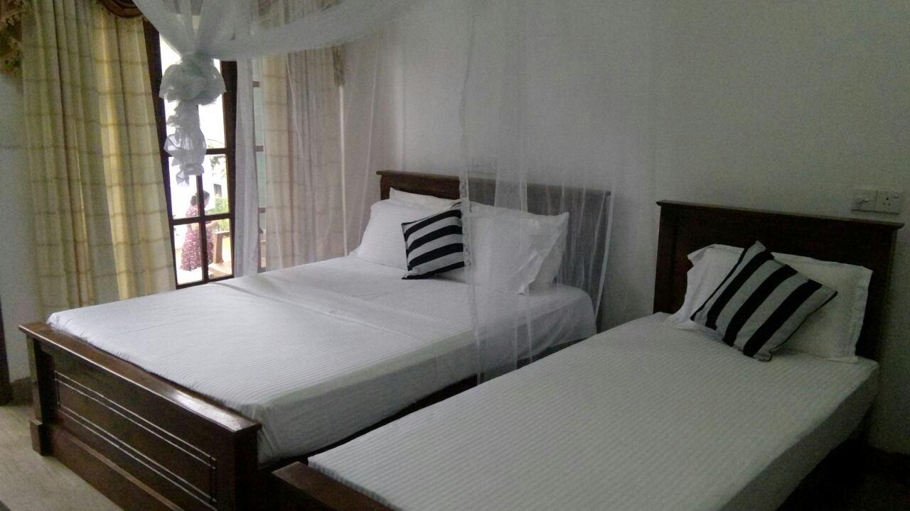 White Heart Hotel Ella Bilik gambar