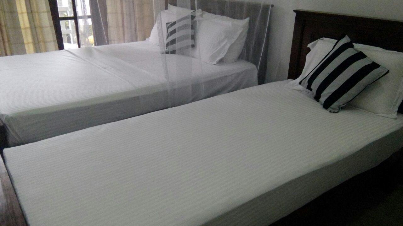 White Heart Hotel Ella Bilik gambar